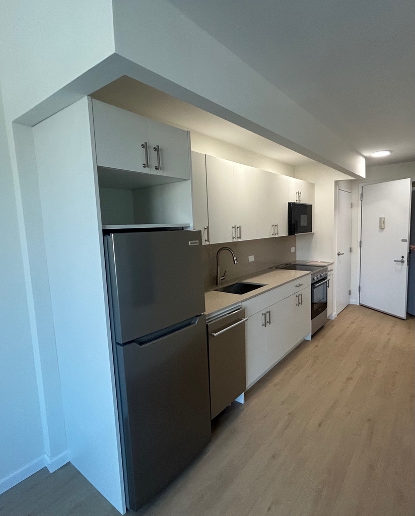 Inwood - Photo 4