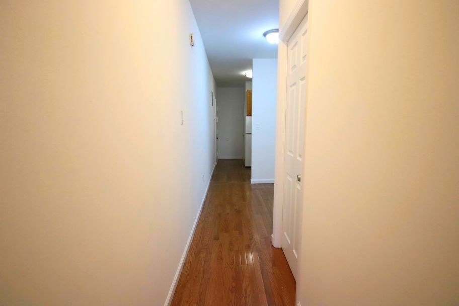 MacDougal Street - Photo 2