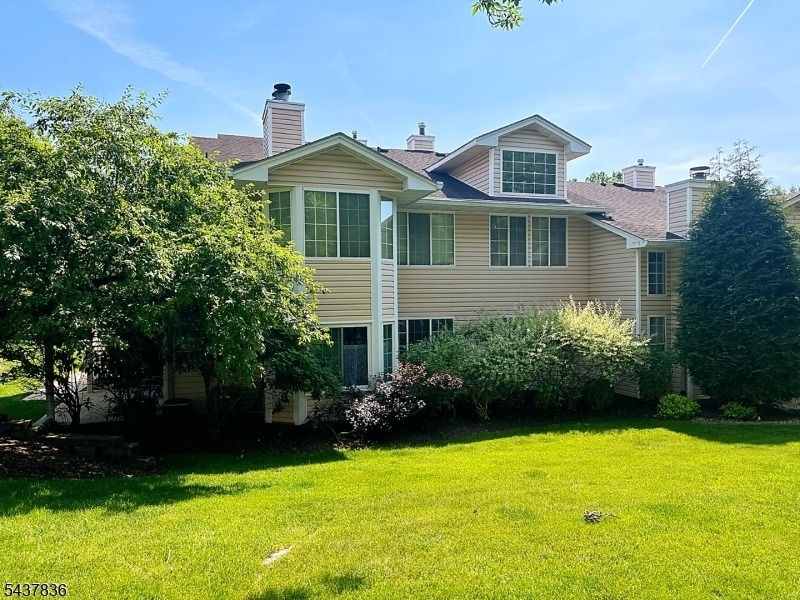 15 Crossfield Court - Photo 0