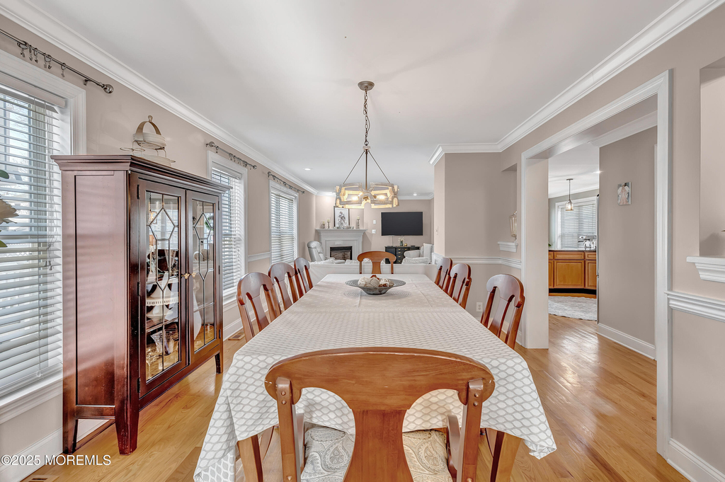1814 Briarwood Terrace - Photo 7