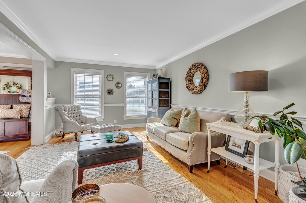 1814 Briarwood Terrace - Photo 4