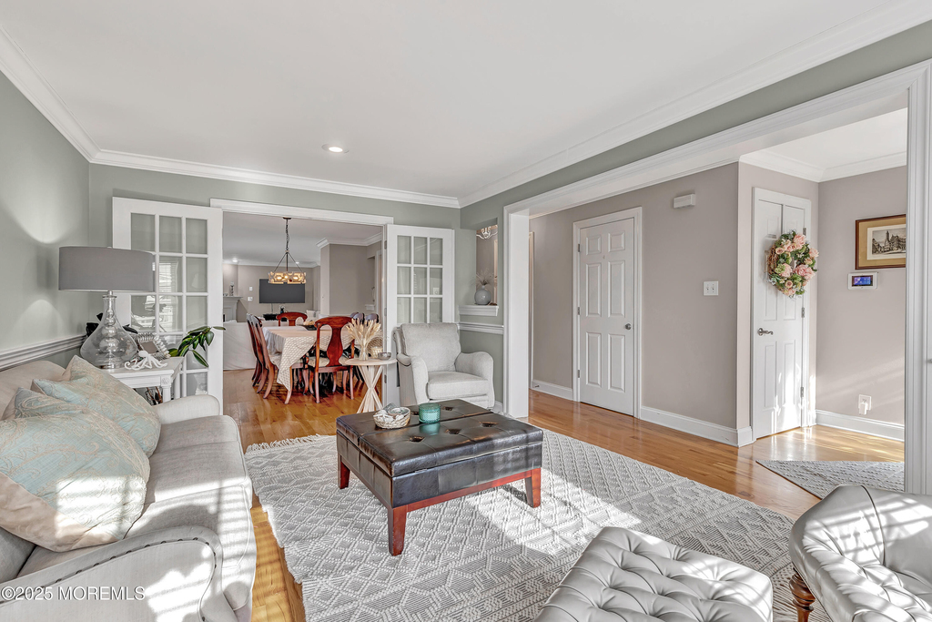 1814 Briarwood Terrace - Photo 6