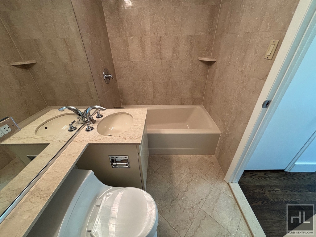 East 63 Street - Photo 3