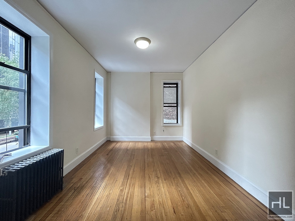 East 38th Street - Photo 0