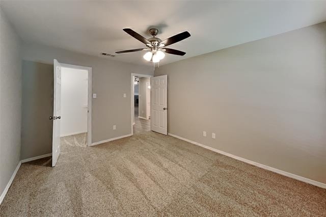 821 Willow Court - Photo 11