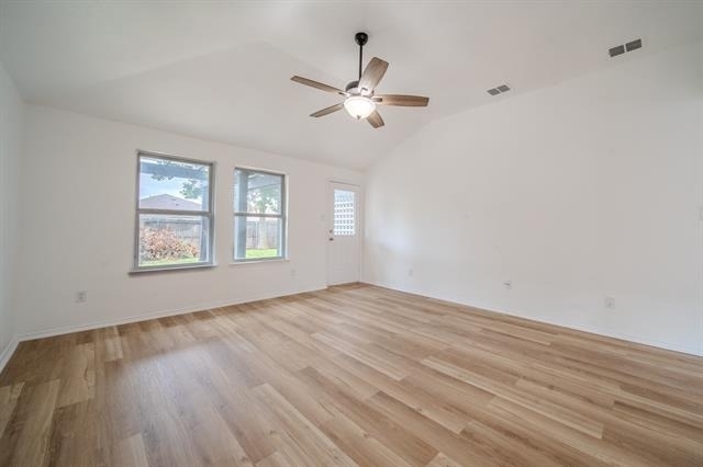2037 Cedar Trail - Photo 11