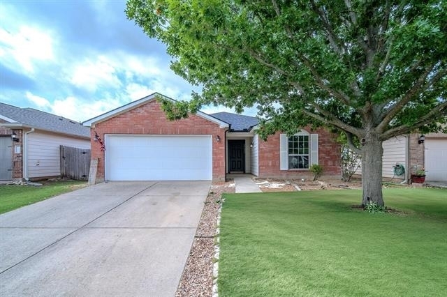 2037 Cedar Trail - Photo 0