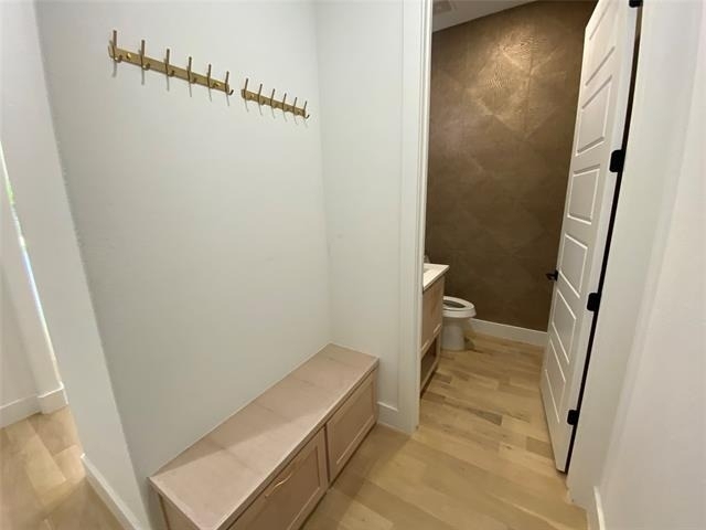 805 S Glasgow - Photo 20