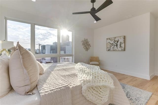 2336 N Carroll Avenue - Photo 22