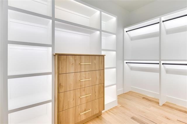 2336 N Carroll Avenue - Photo 25