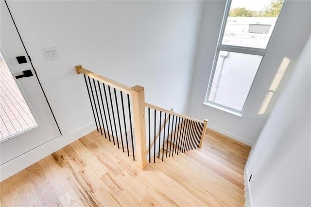 2336 N Carroll Avenue - Photo 33