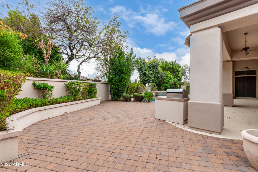 8317 E Feathersong Lane - Photo 16
