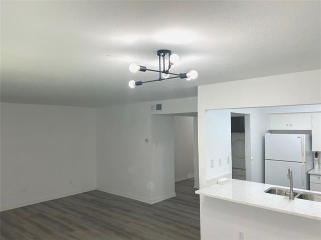 5881 Preston View Boulevard - Photo 1
