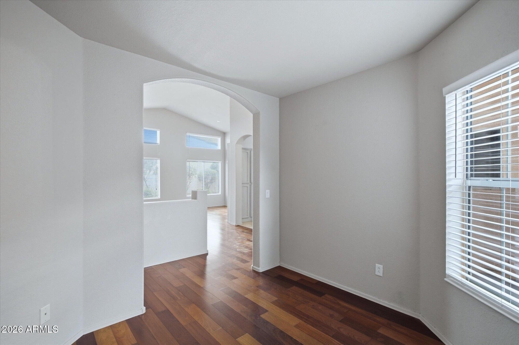 15251 W Verde Lane - Photo 12