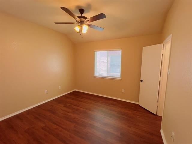 1031 Johnson City Avenue - Photo 4