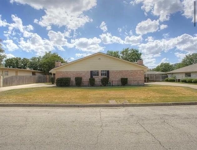 5212 Cordova Avenue - Photo 0