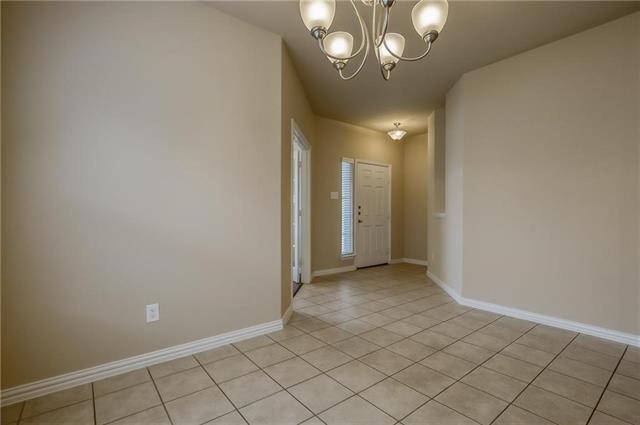 817 Silvermoon Drive - Photo 3