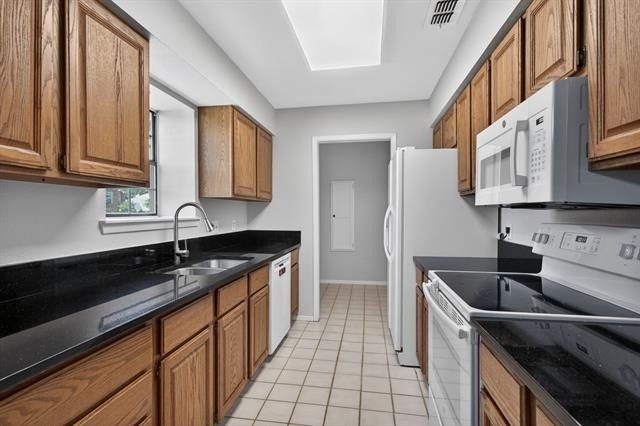 5301 Tartan Circle - Photo 10