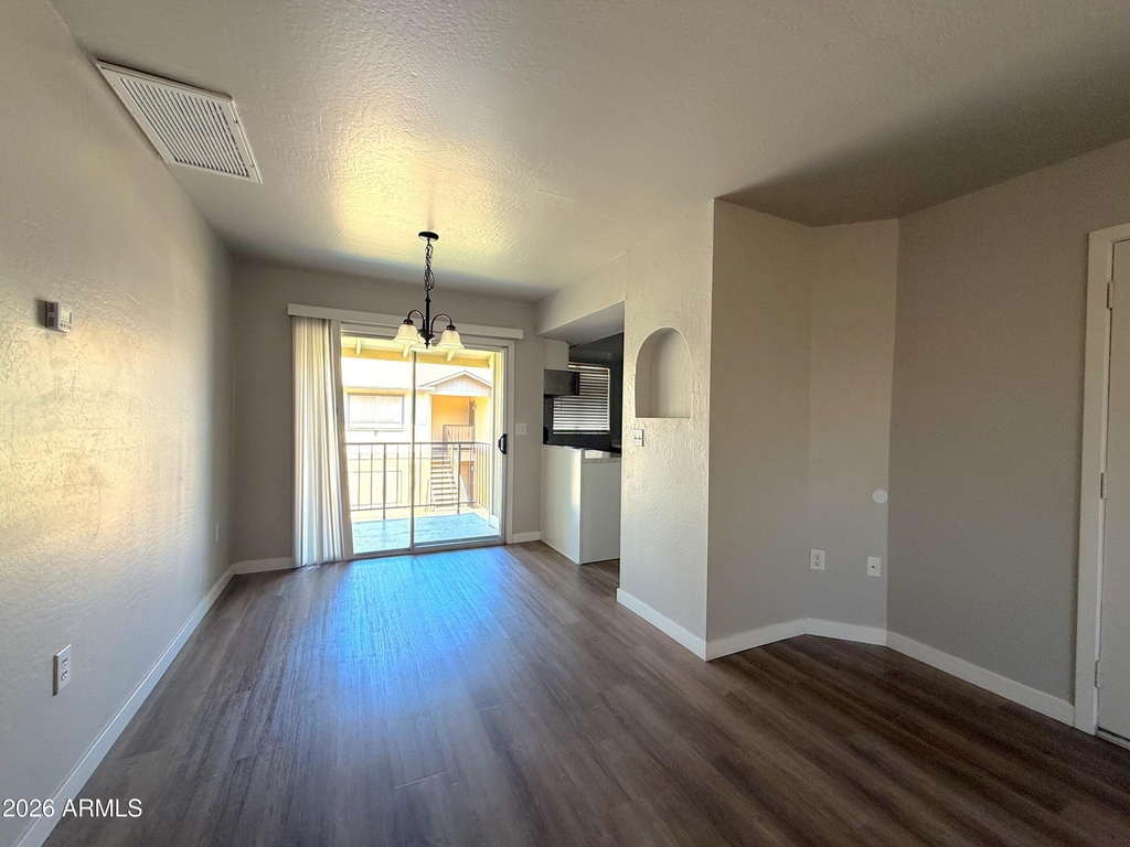 2013 N Hunt Circle - Photo 4