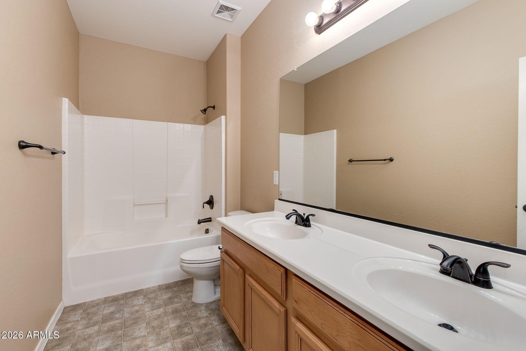 613 W Stanley Avenue - Photo 30