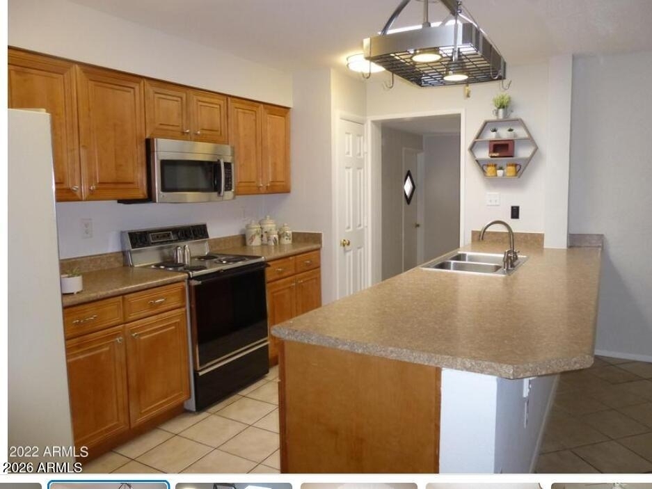 946 E Loma Vista Drive - Photo 3