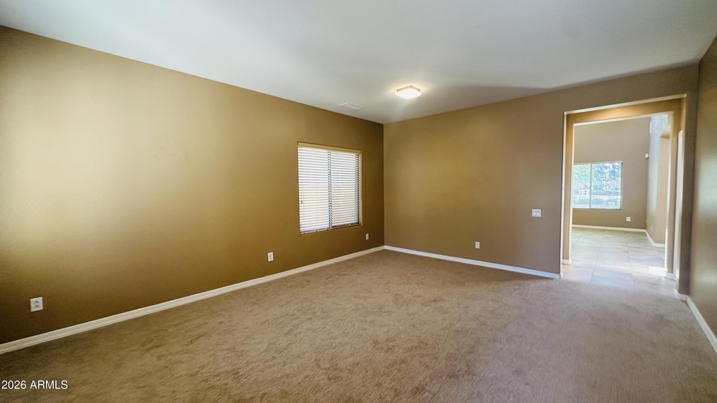 2138 W Marconi Avenue - Photo 2