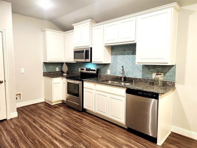 1410 Brindle Drive - Photo 4