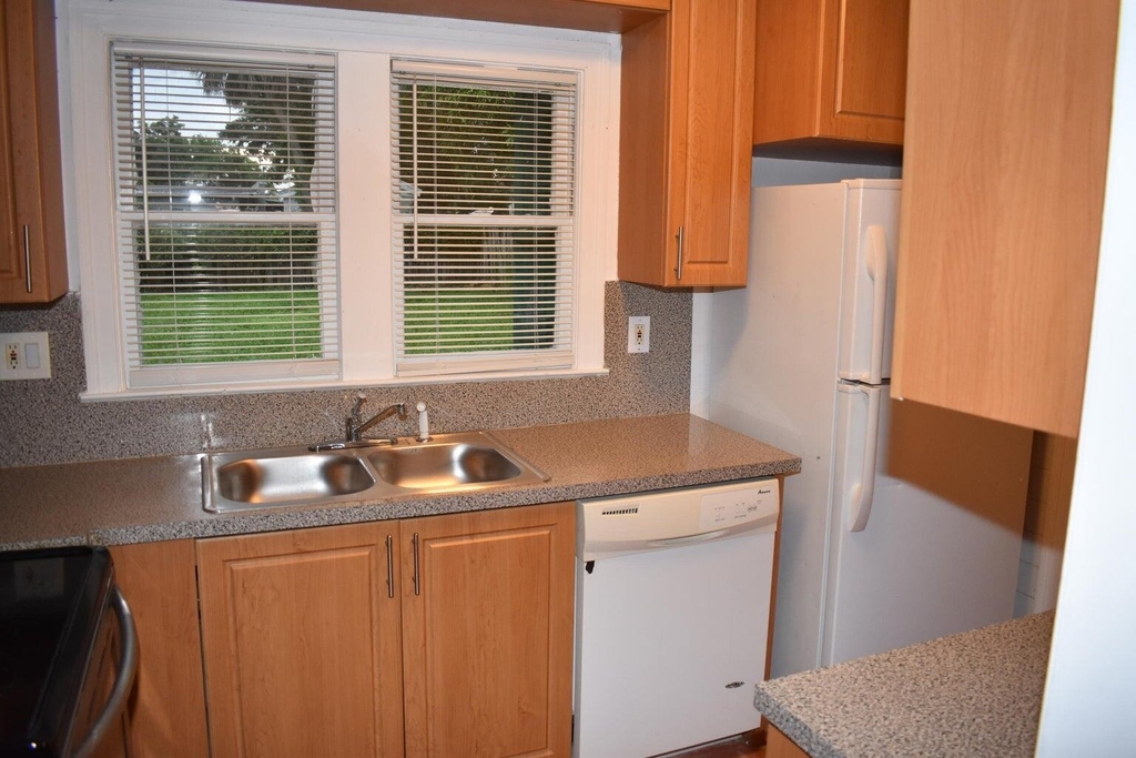 940 Bignonia Road - Photo 4