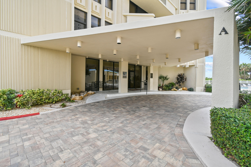 2800 N Ocean Drive - Photo 2