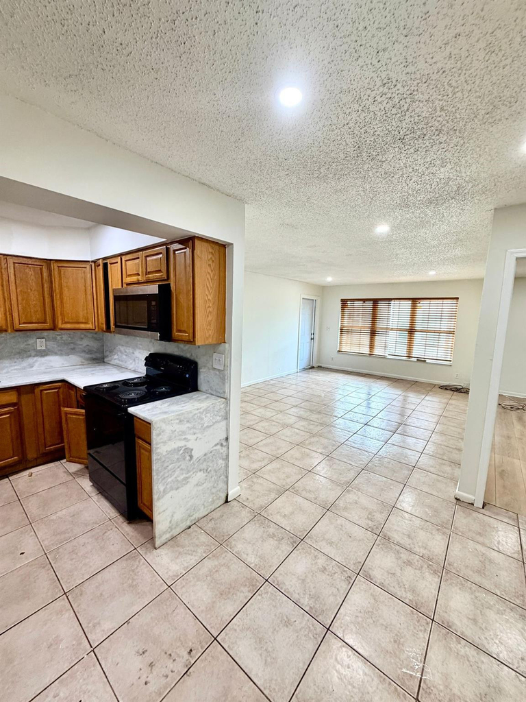 5730 Nw 27th Court - Photo 19