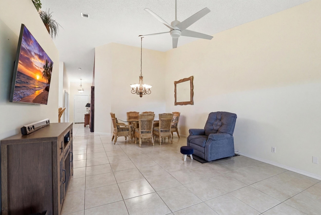 9363 Bridgeport Drive - Photo 6