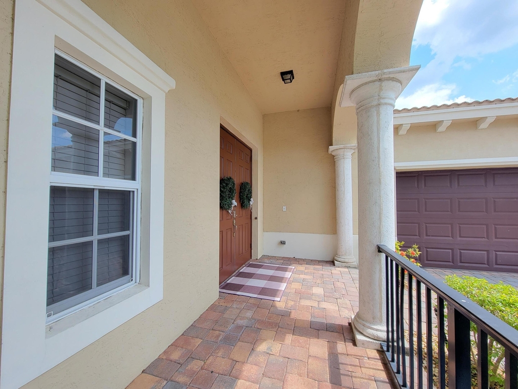 183 Rudder Cay Way - Photo 4