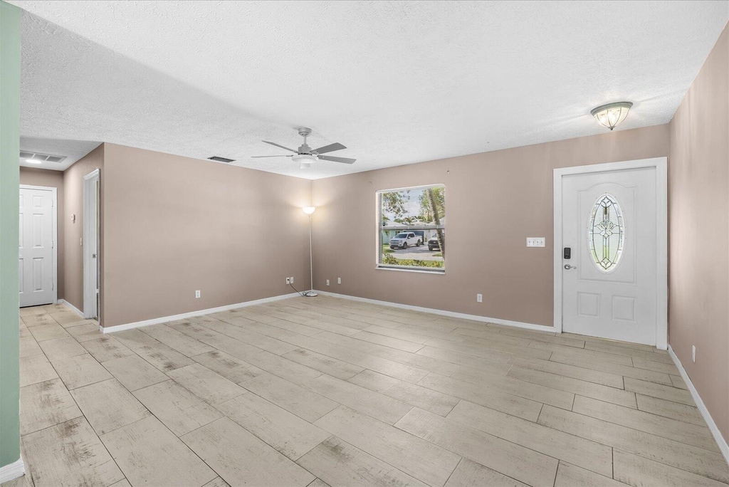 687 Ne Maranta - Photo 7