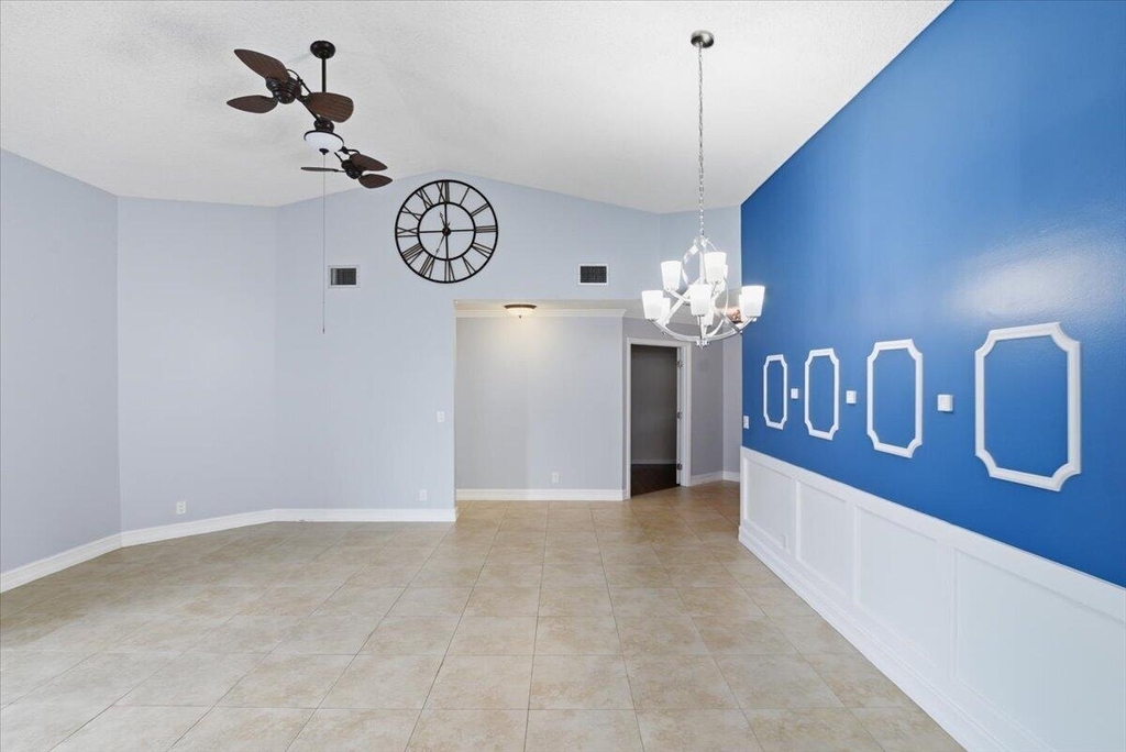 21583 Villa Nova Drive - Photo 12