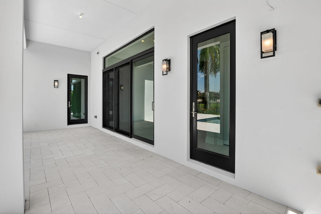 9168 Benedetta Place - Photo 15