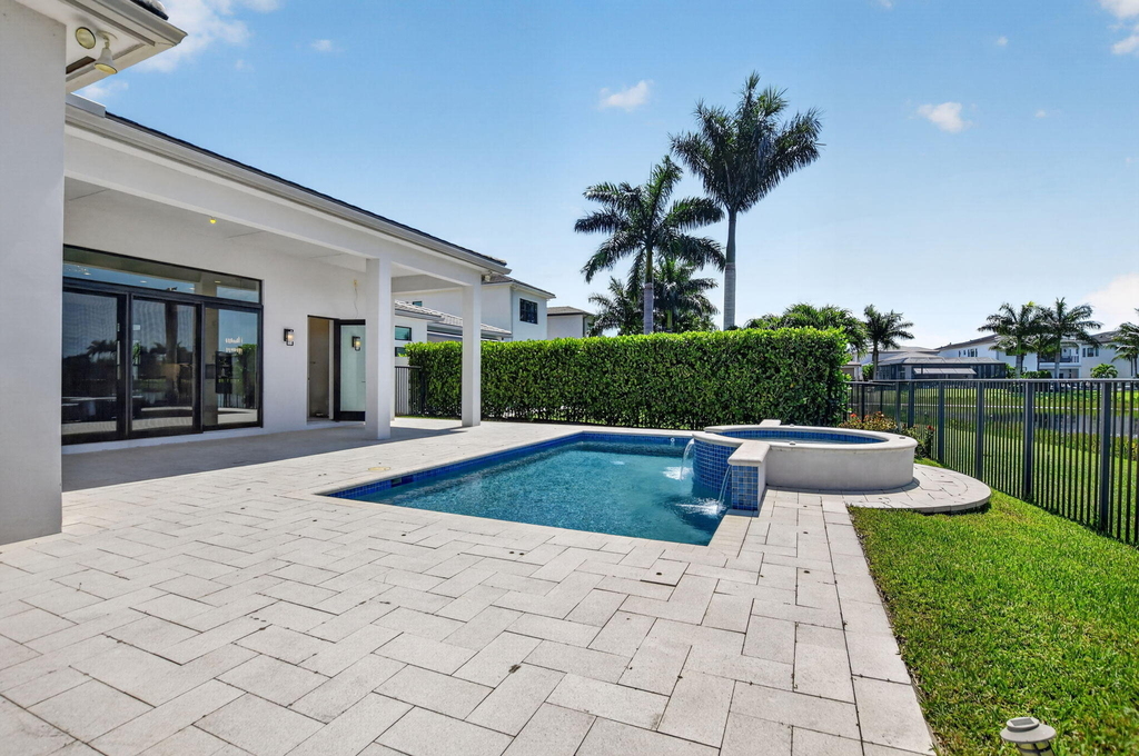 9168 Benedetta Place - Photo 1