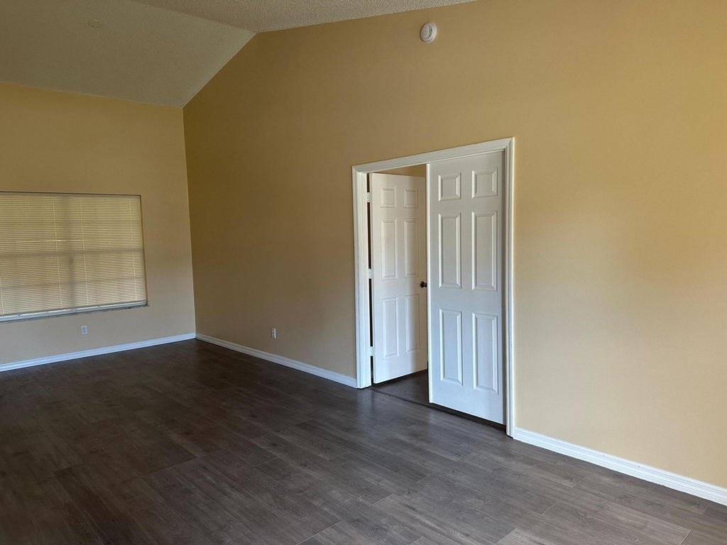 2426 Se Addison Street - Photo 3