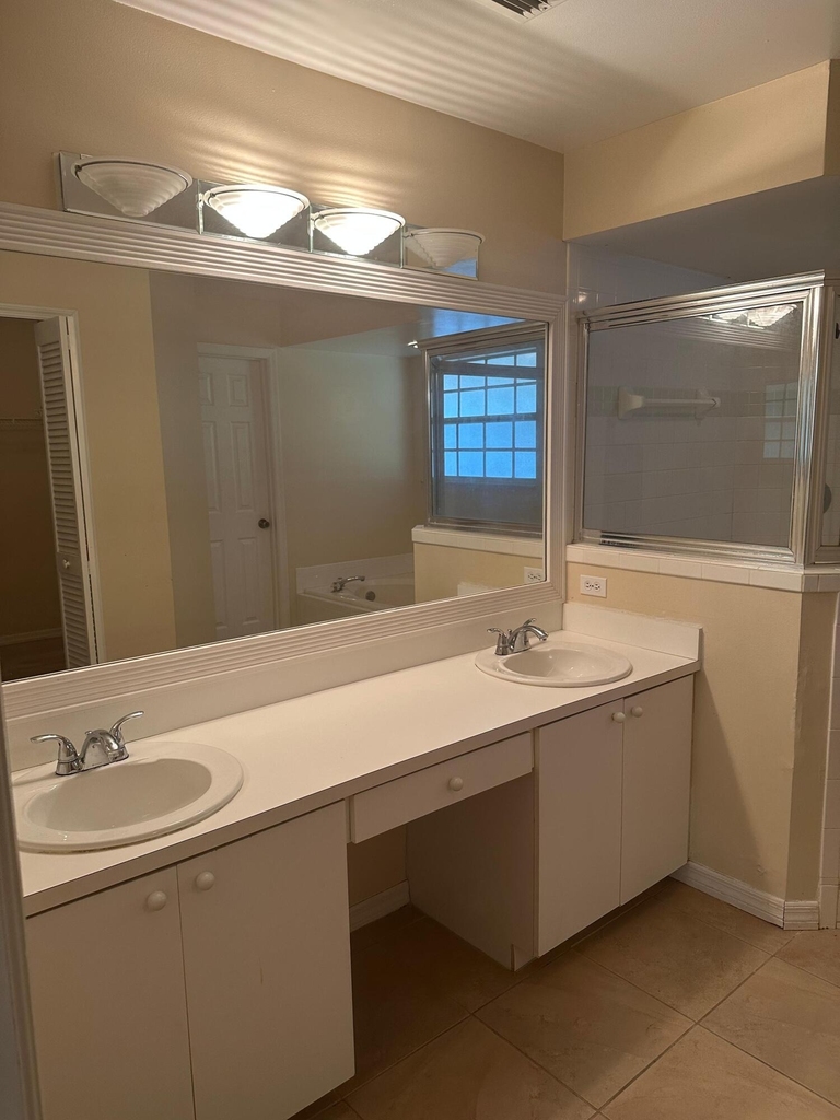 2426 Se Addison Street - Photo 8