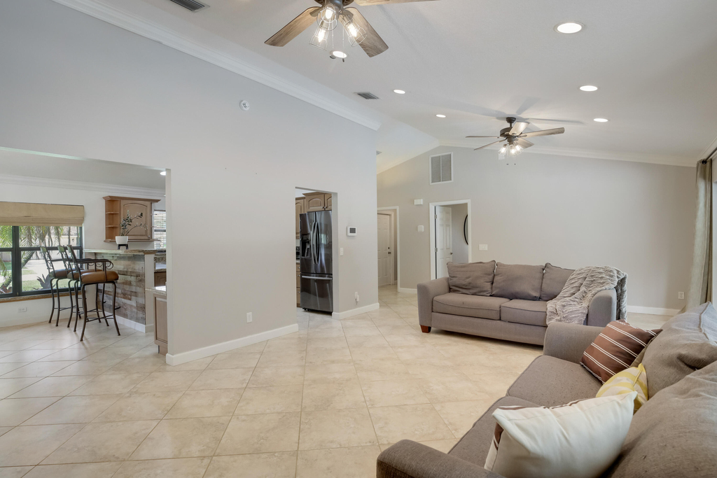 542 Indigo Avenue - Photo 6