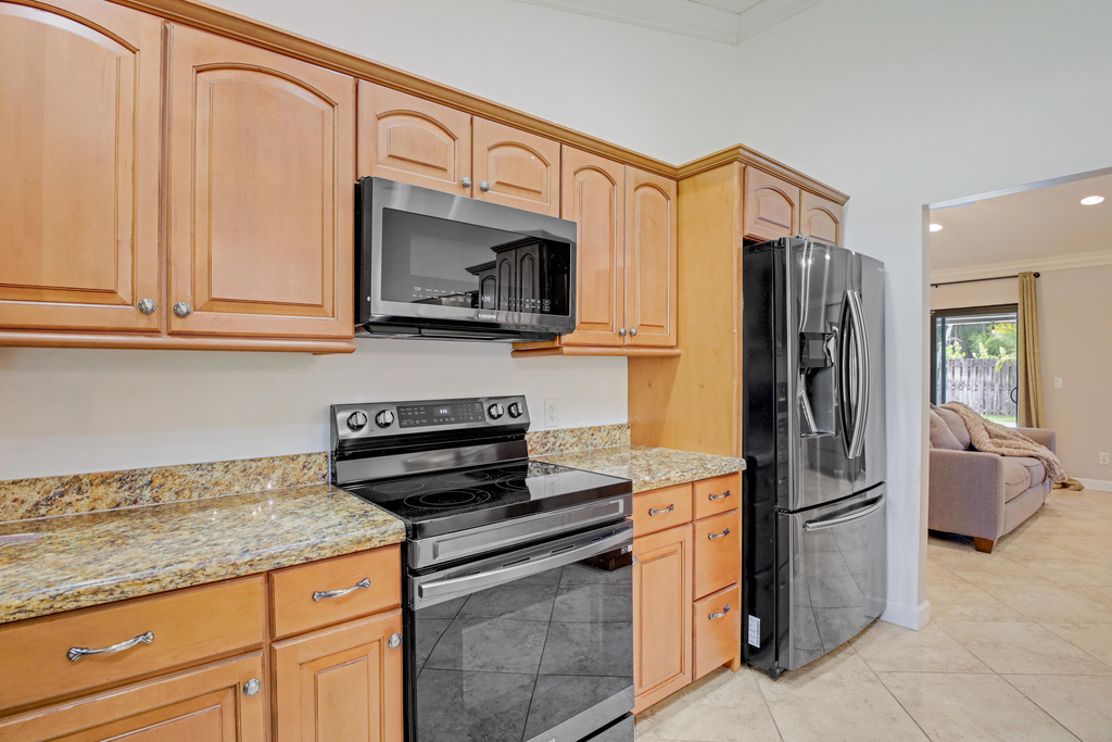 542 Indigo Avenue - Photo 10