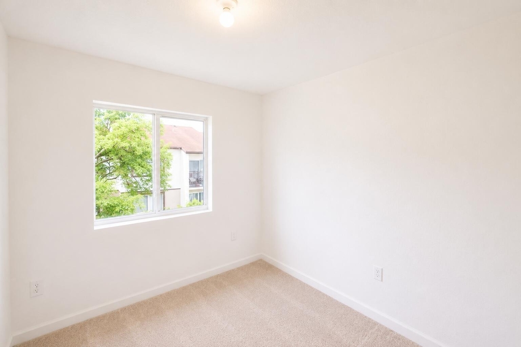 5085 Sw 37th Street - Photo 25