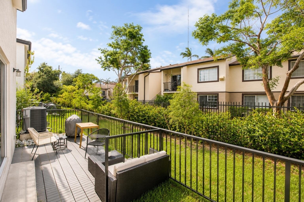 5085 Sw 37th Street - Photo 18