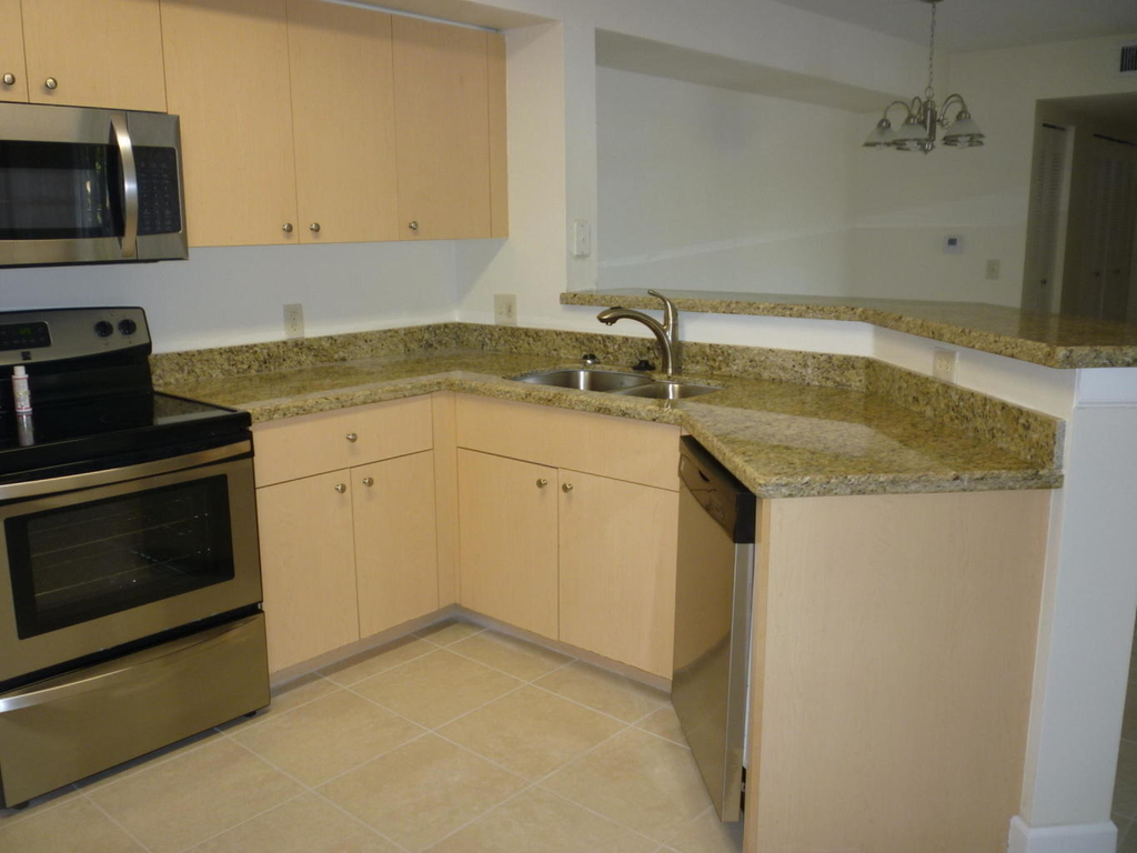4211 San Marino Boulevard - Photo 1