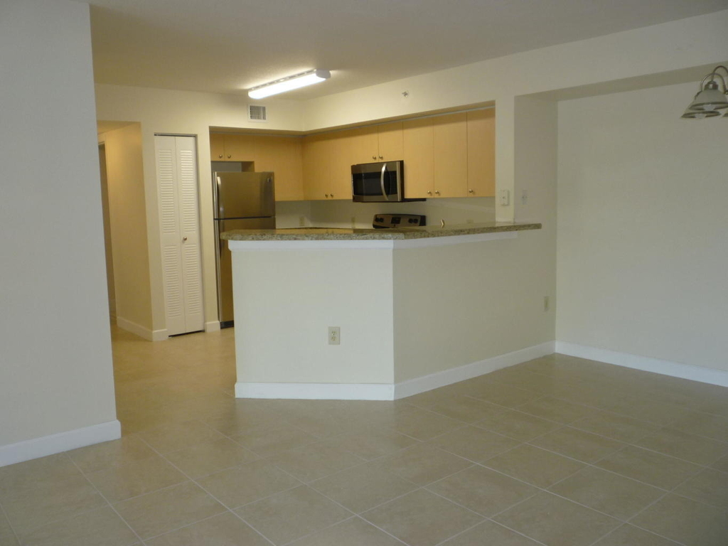 4211 San Marino Boulevard - Photo 0