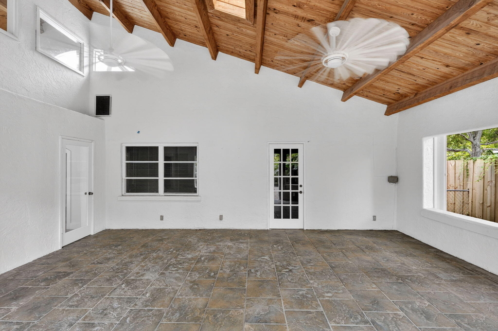 606 Paulina Road - Photo 39