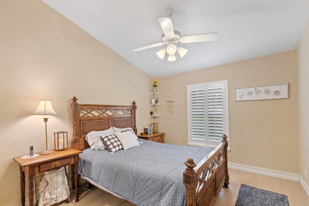 1401 Mahogany Place - Photo 16