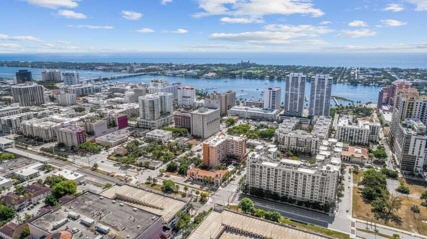 480 Hibiscus Street - Photo 37