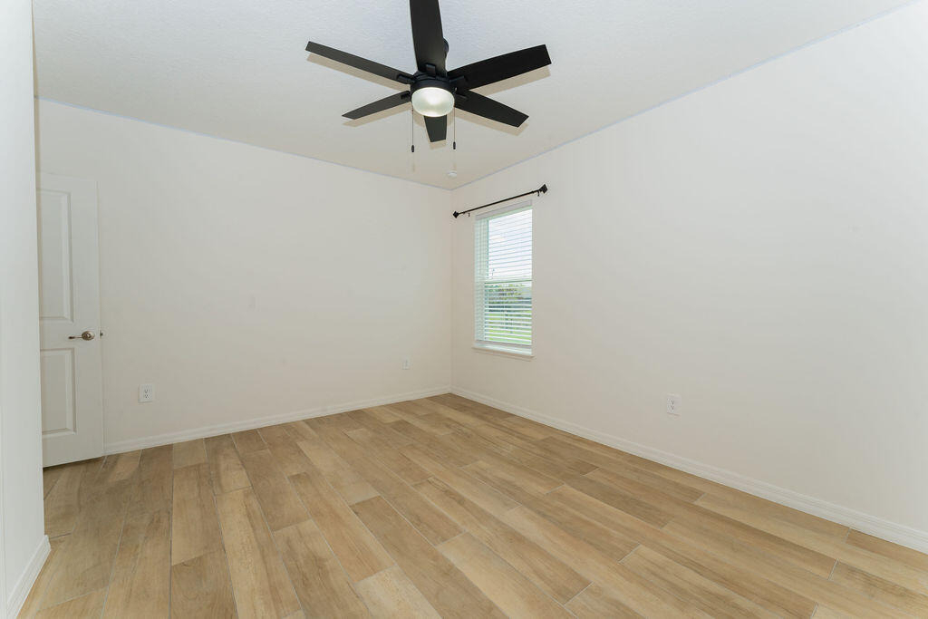 138 Sw Carter Avenue - Photo 33