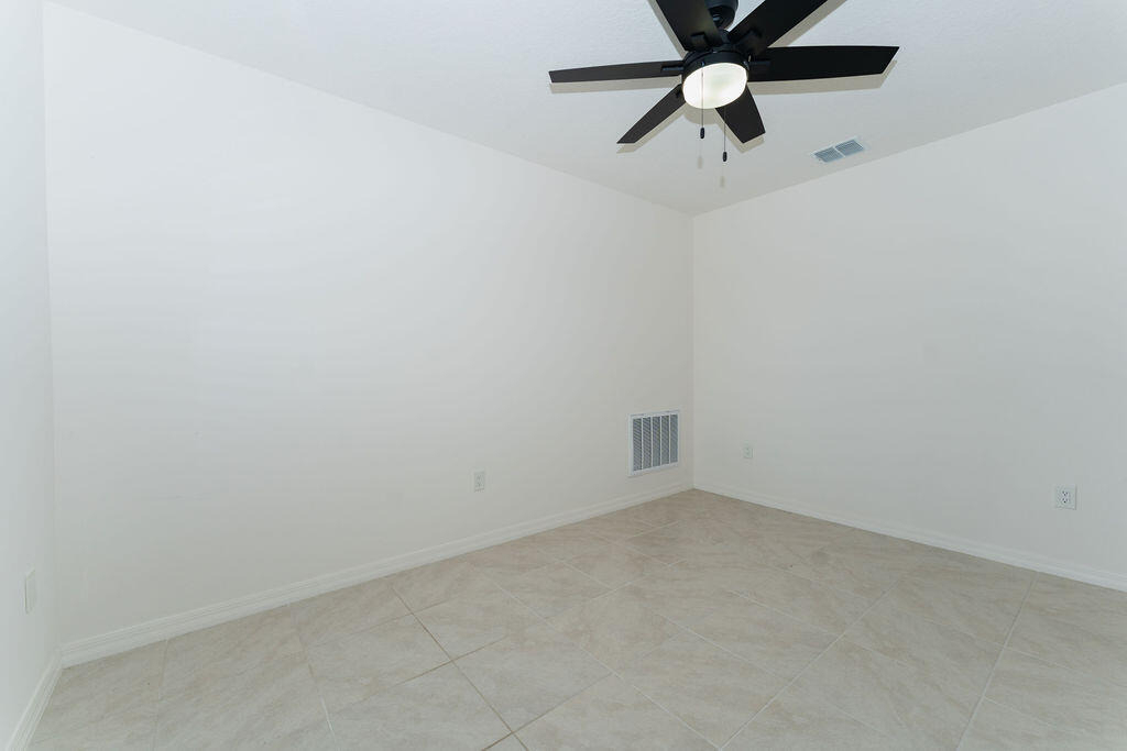 138 Sw Carter Avenue - Photo 19