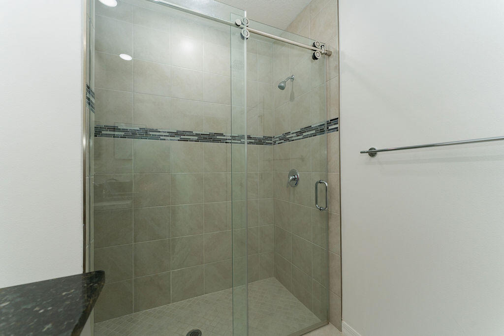 138 Sw Carter Avenue - Photo 44